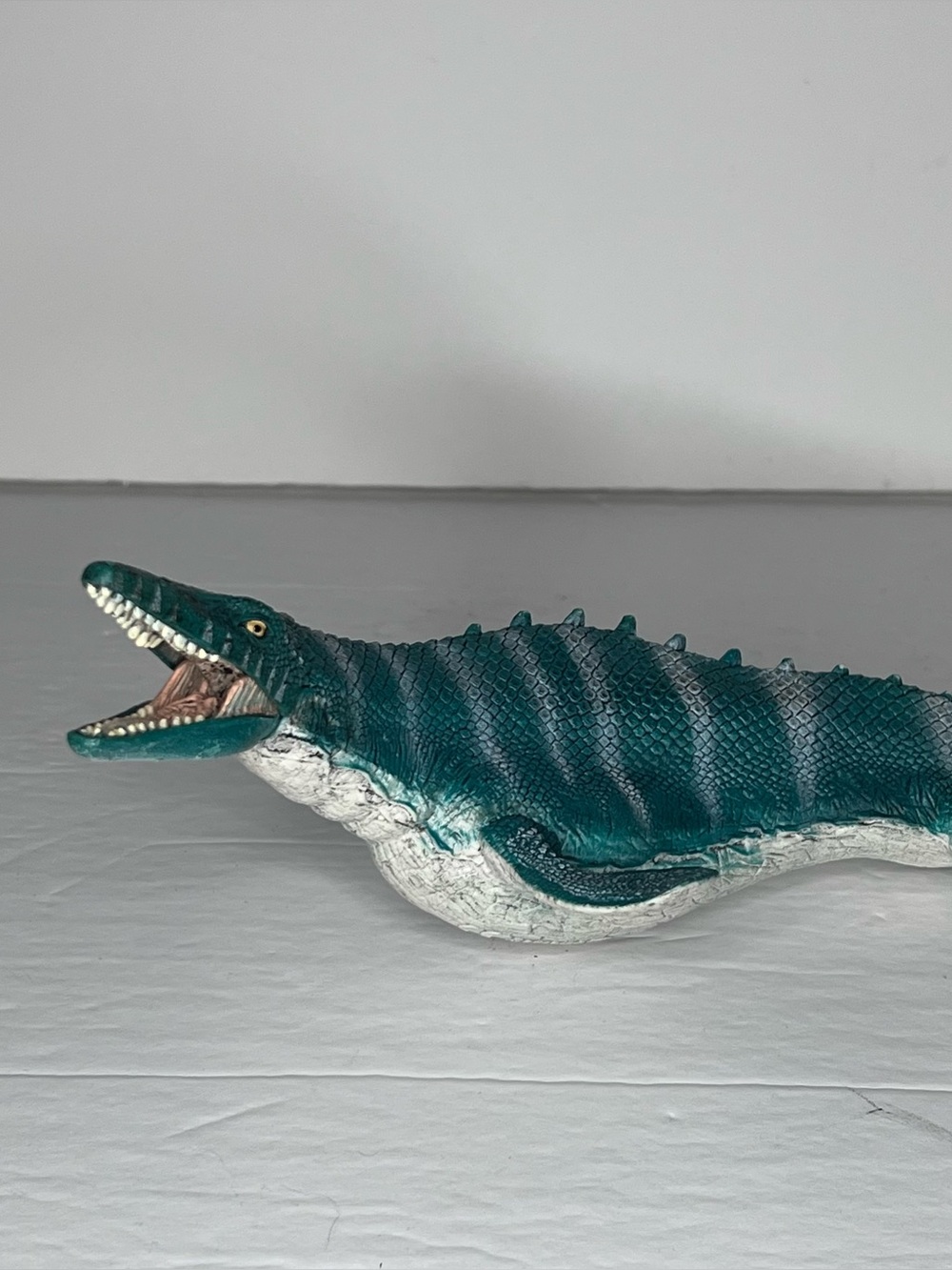 Schleich Prehistoric Marine Reptile Plastic Figurine Mosasaurus Dinosaur 15026